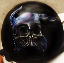 Airbrush helm Airbrush Design auf Helm Biker airbrush harley helm skull